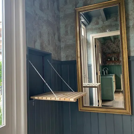 Bed & Breakfast De Rooie Hooimijt