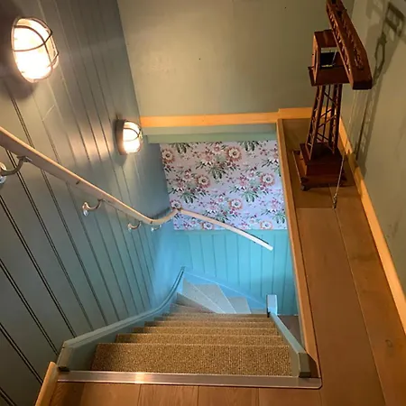 De Rooie Hooimijt Alojamento de Acomodação e Pequeno-almoço Ammerzoden