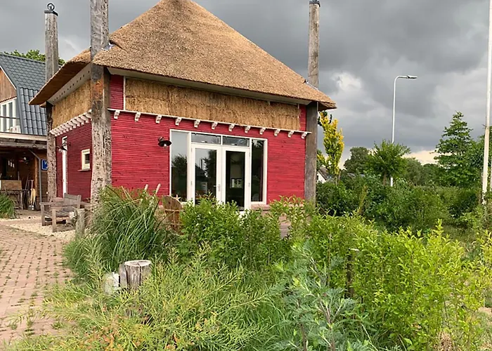 De Rooie Hooimijt B&B Ammerzoden